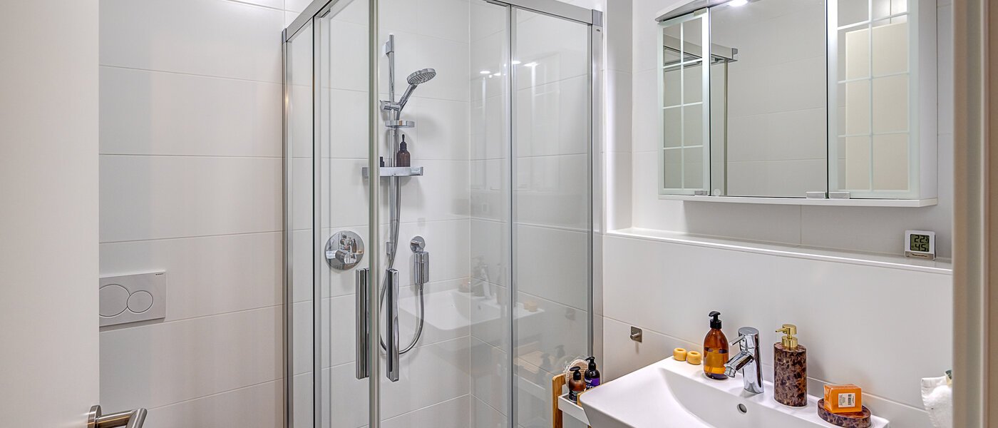 マンション München Neuaubing 01 1つめの浴室 14726