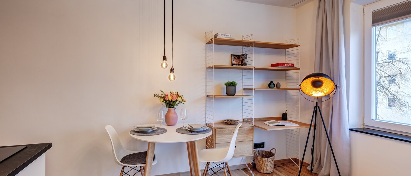 アパルトマン München Schwabing-West 05 リビングエリア 14728