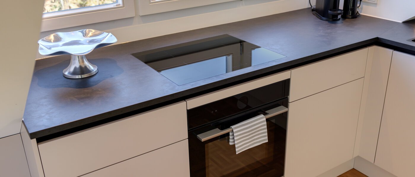 アティック・フラット（屋根裏） München Forstenried 02 キッチン 14733