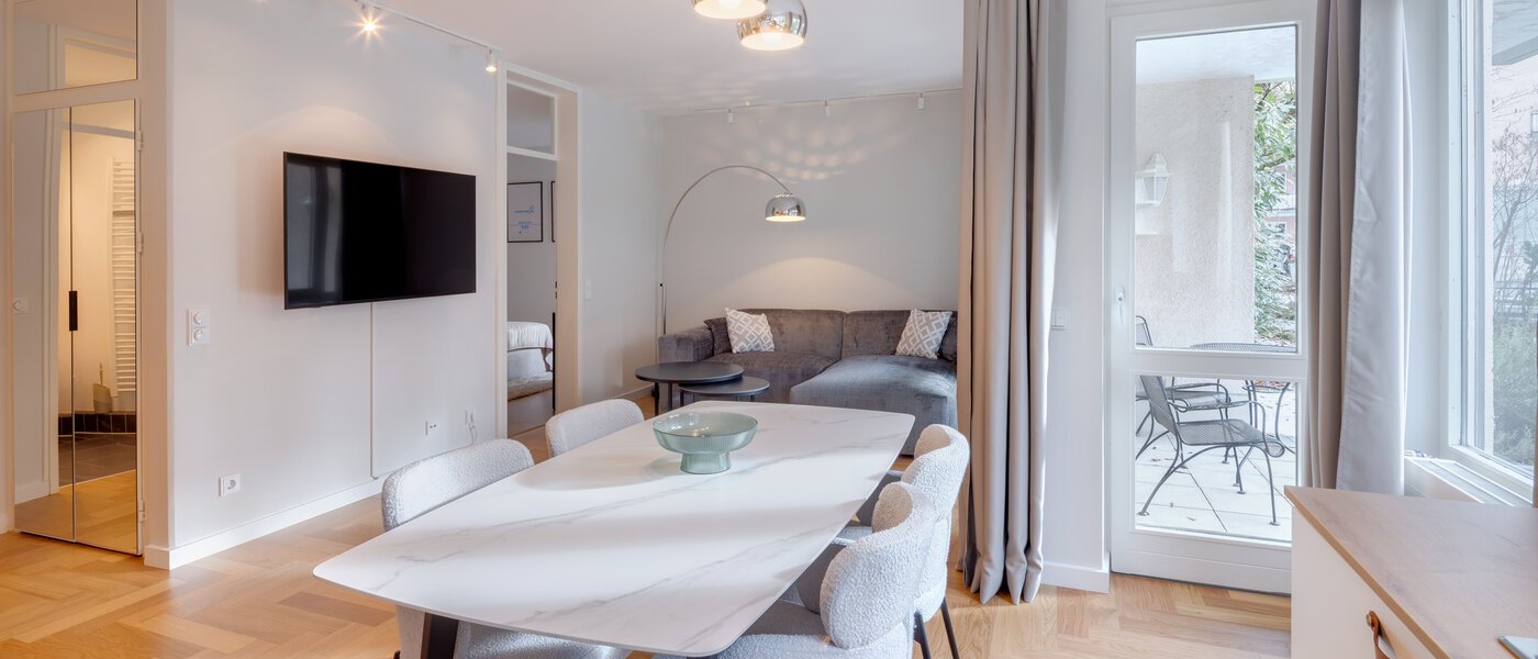 マンション München Herzogpark 04 リビングエリア 14737