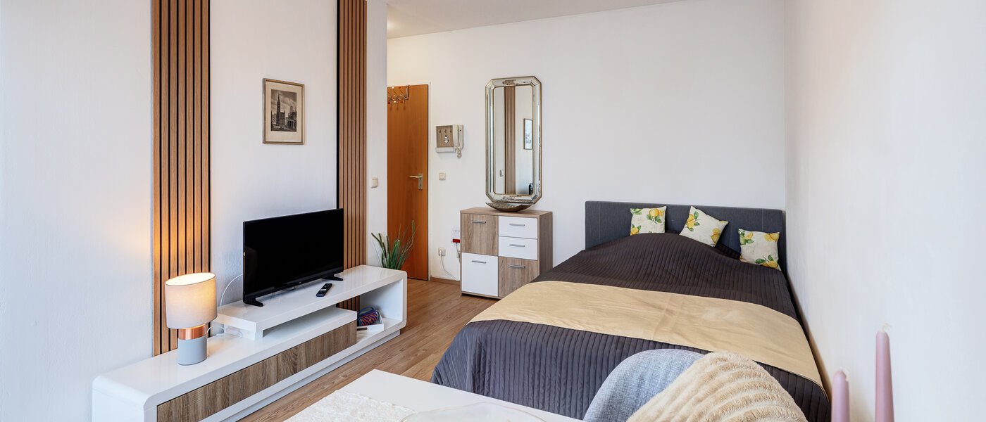 アパルトマン Neufahrn b. Freising 01 リビングエリア 14738