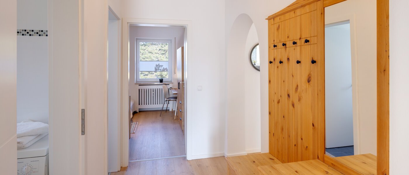 マンション Gröbenzell 03 玄関入り口 14745