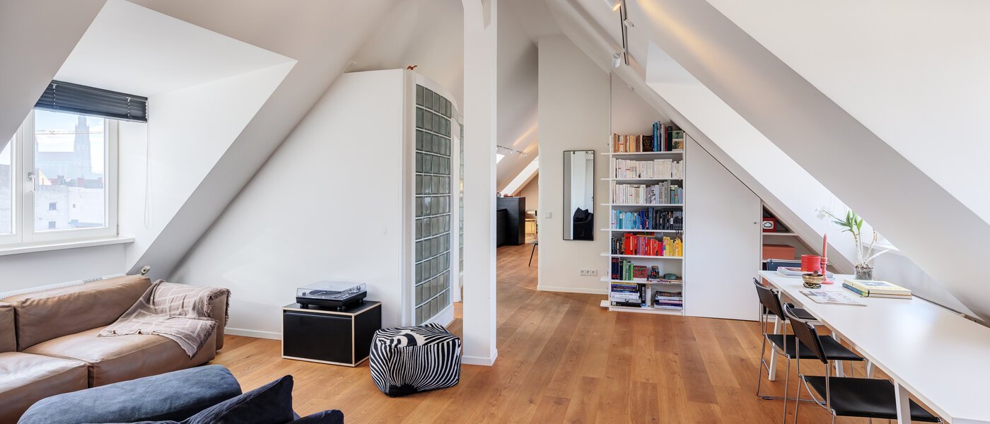 ペントハウス München Haidhausen 05 リビングエリア 14748