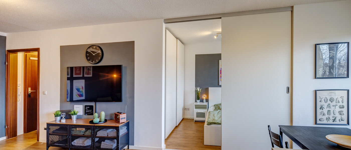 マンション München Neuhausen 03 リビングエリア 14753