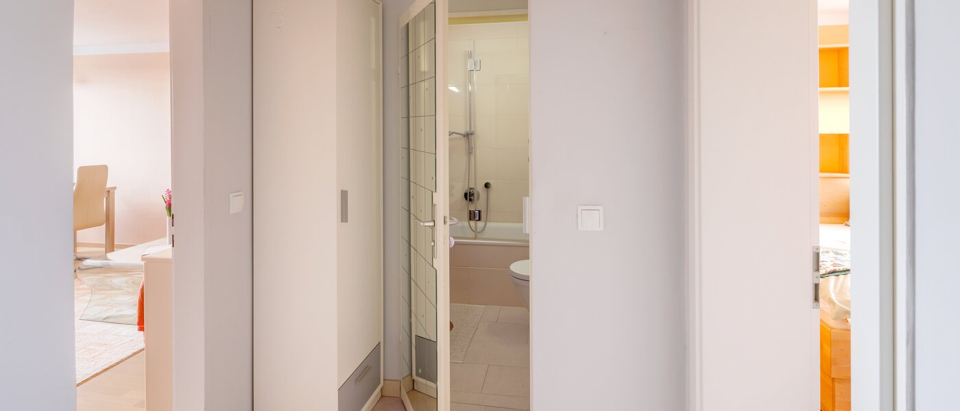 マンション München Parkstadt Solln 02 玄関入り口 14761