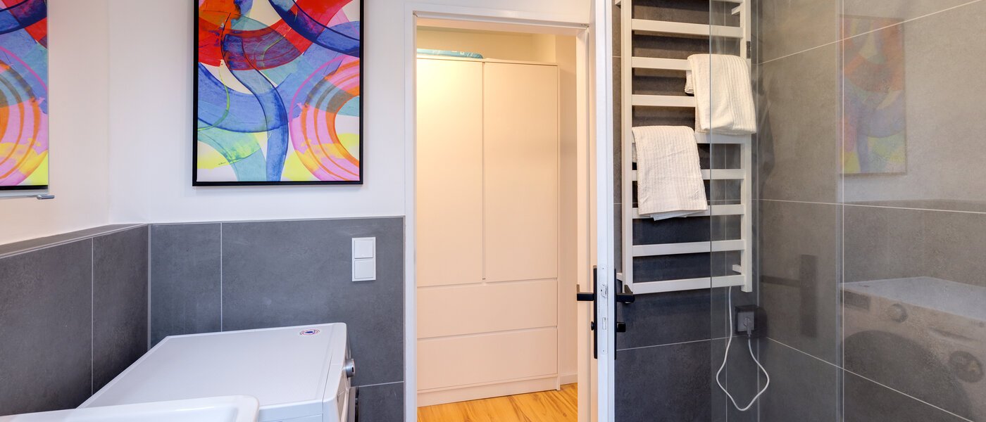 アティック・フラット（屋根裏） München Isarvorstadt 02 浴室 14762