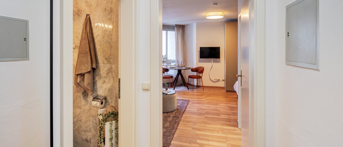 マンション München Schwabing-West 02 玄関入り口 14767