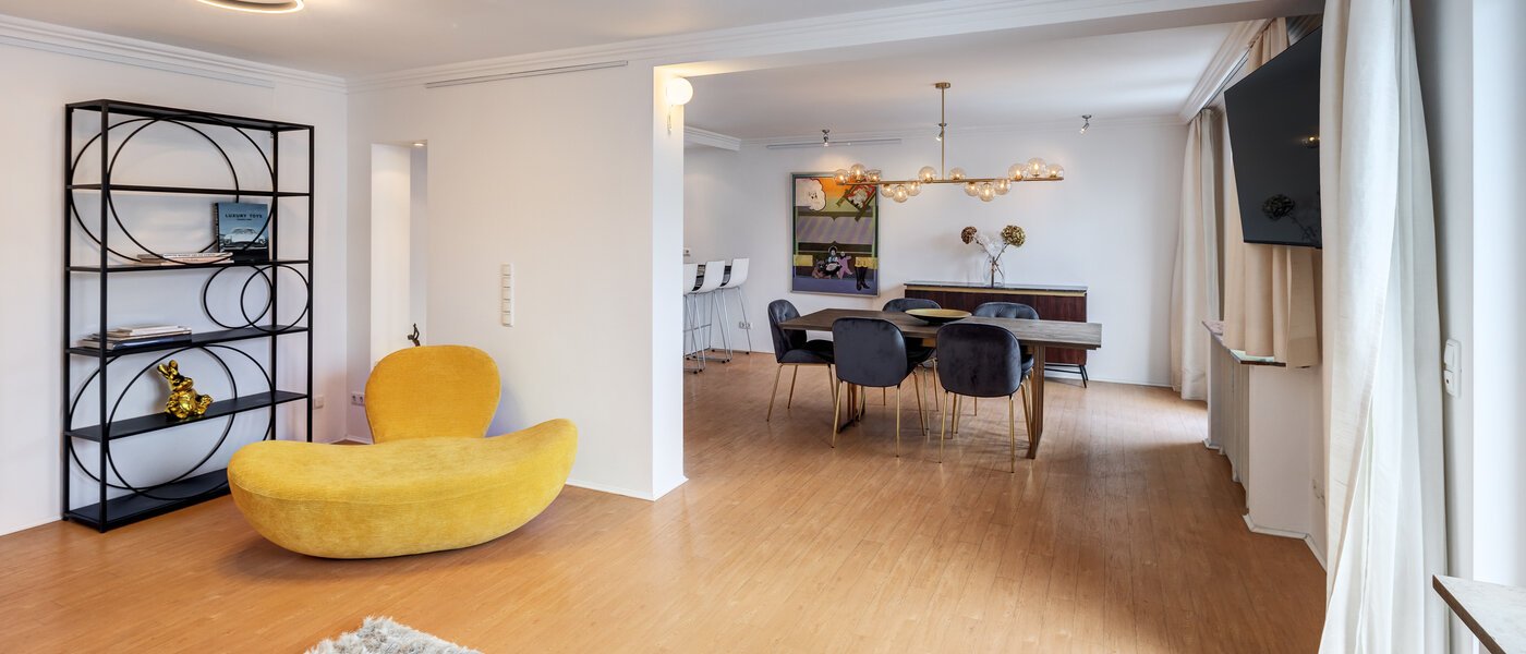 マンション München Nymphenburg 04 リビングエリア 14770