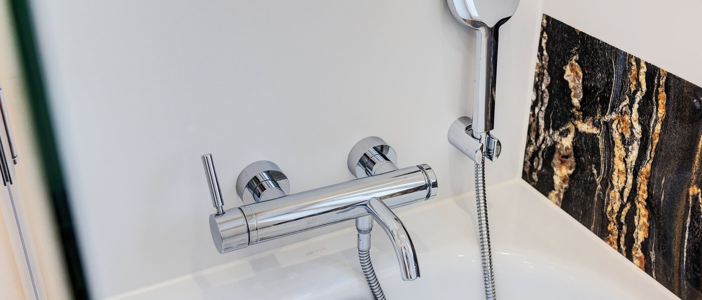 マンション München Nymphenburg 02 1つめの浴室 14770