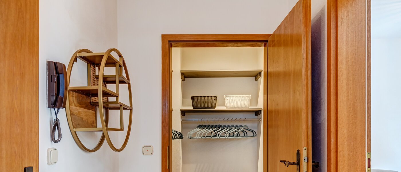 庭付き住宅 München Altperlach 03 玄関入り口 14773