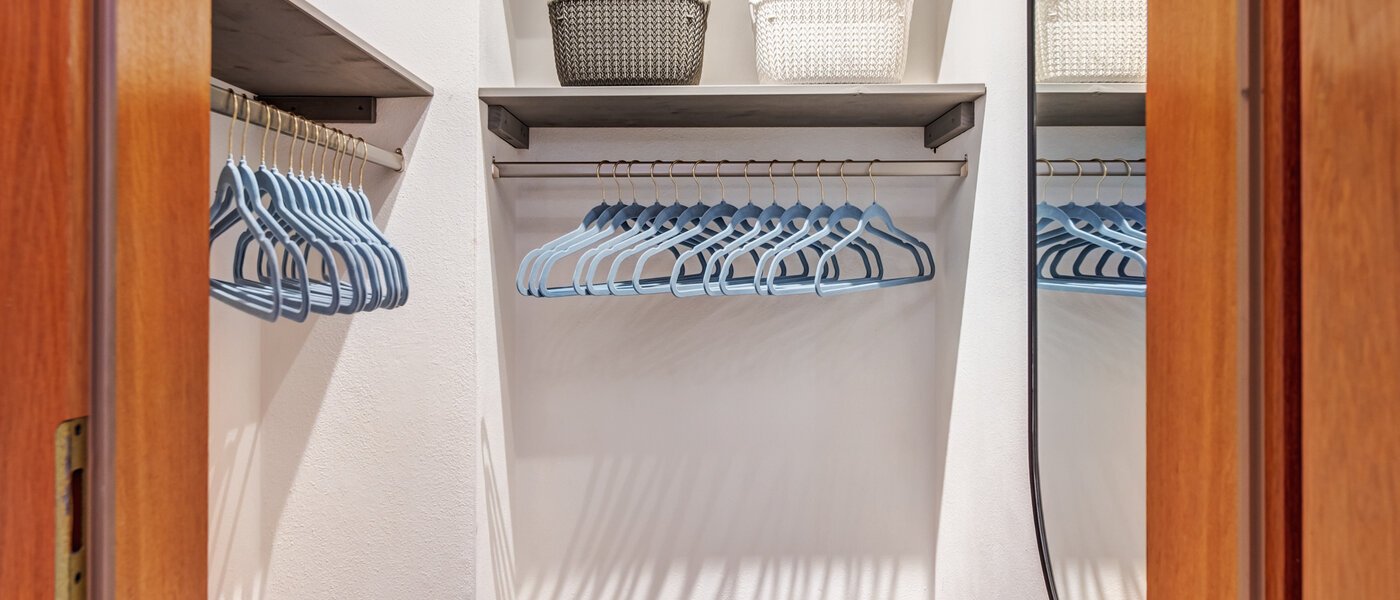 庭付き住宅 München Altperlach 01 ウォークイン・カップボード 14773