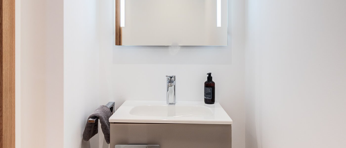 マンション Rottach-Egern 01 ゲスト用 WC 14774