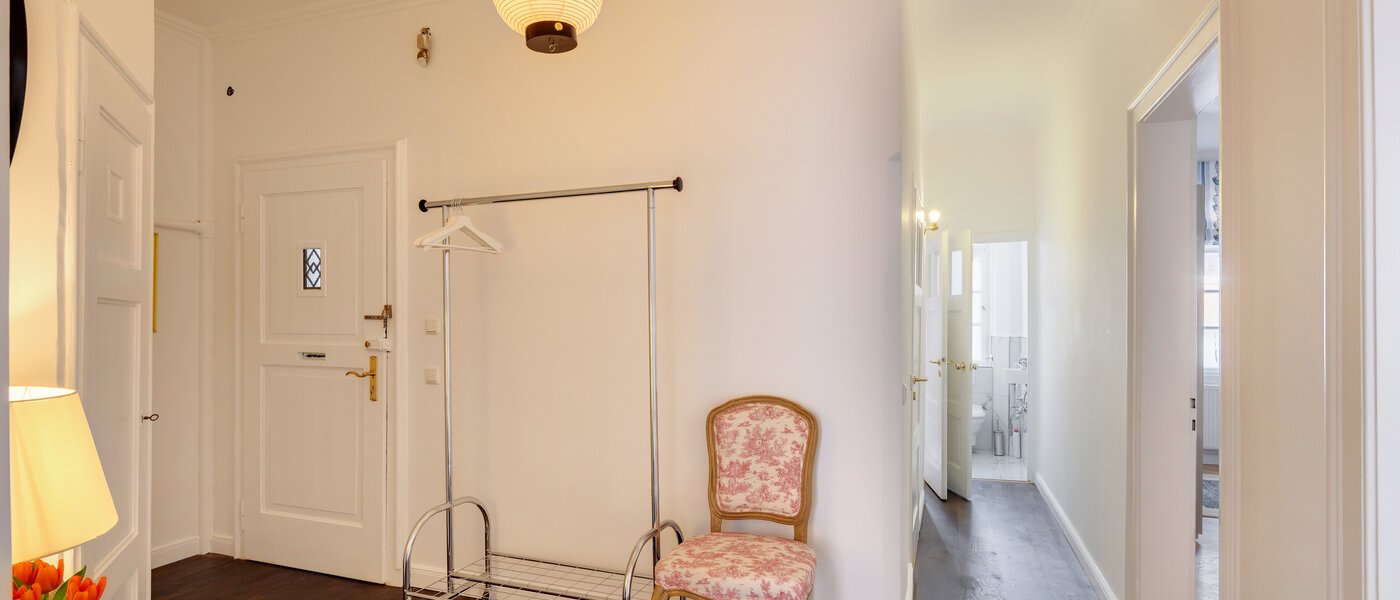 マンション München Maxvorstadt - Rund um den Josephplatz 02 玄関入り口 14777