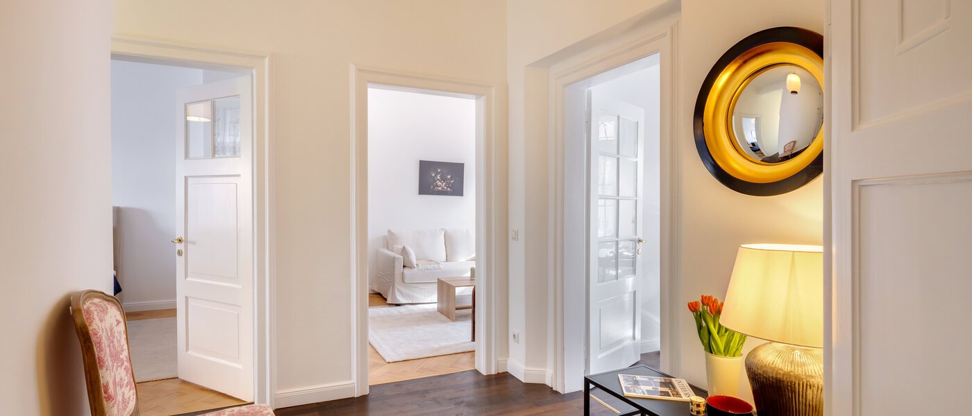 マンション München Maxvorstadt - Rund um den Josephplatz 03 玄関入り口 14777