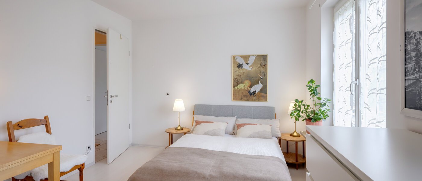 マンション München Obermenzing 01 2.　寝室 14782