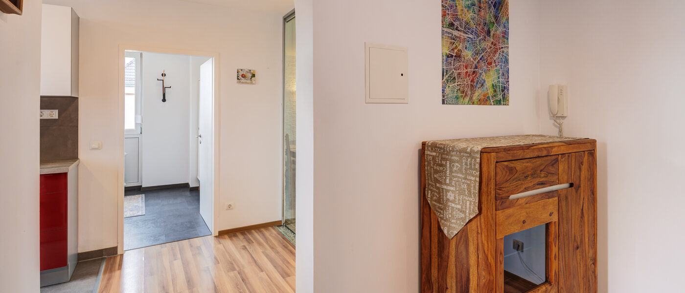 マンション München Mittersendling 04 玄関入り口 14783