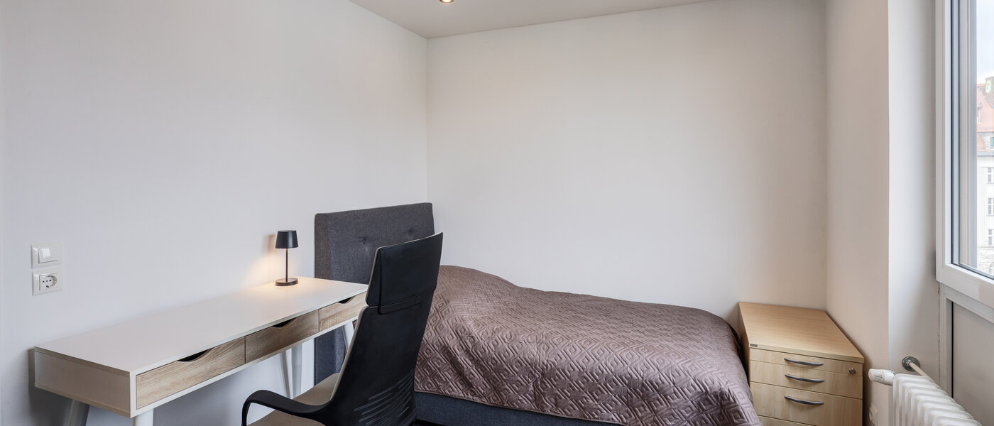 マンション München Mittersendling 01 2.　寝室 14783