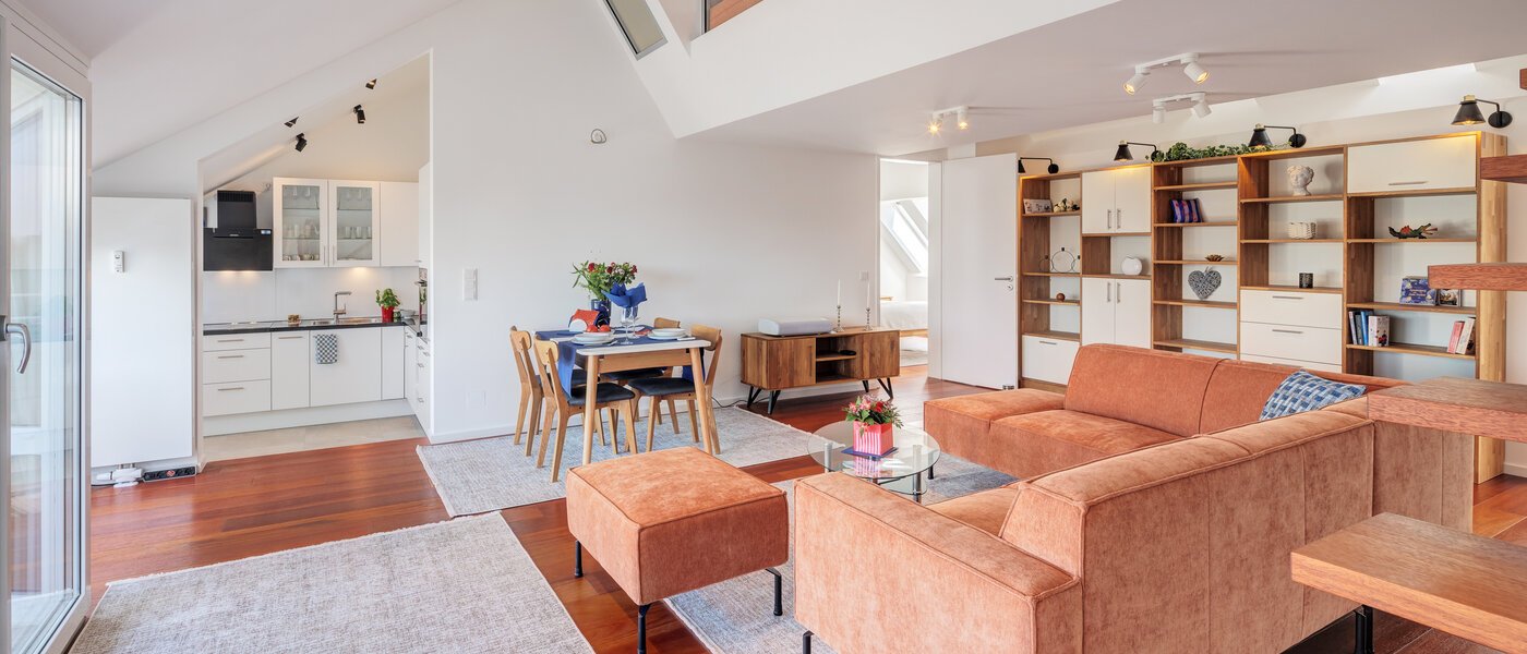 複層－回廊住宅 München Maxvorstadt 03 リビングエリア 14785