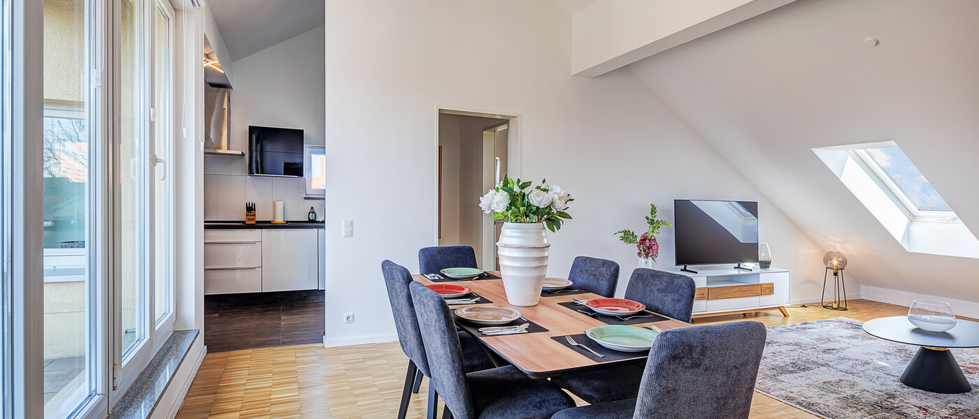 ペントハウス Aschheim 03 リビングエリア 14787