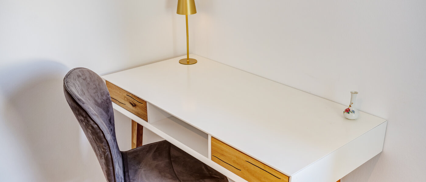 ペントハウス Aschheim 02 ワークルーム/ゲストルーム 14787