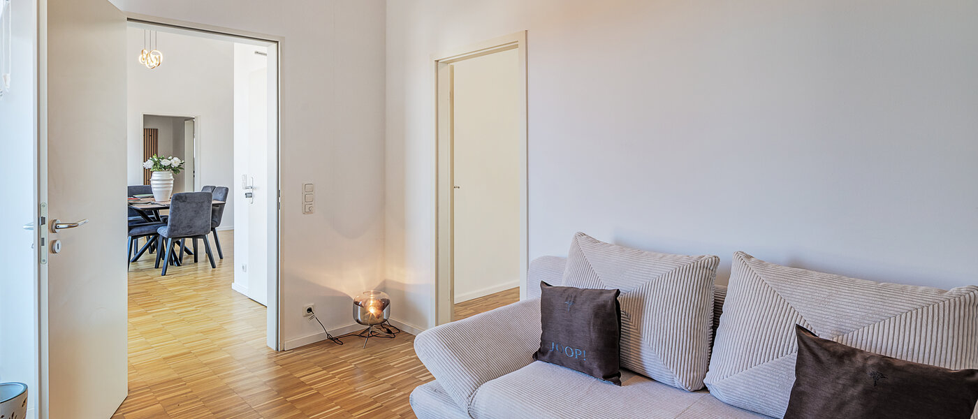 ペントハウス Aschheim 03 ワークルーム/ゲストルーム 14787