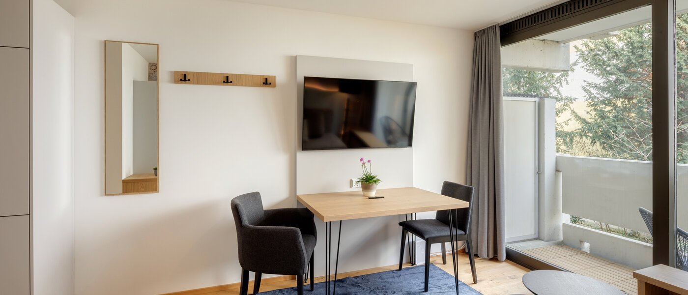 アパルトマン München Maxvorstadt 02 リビングエリア 14791