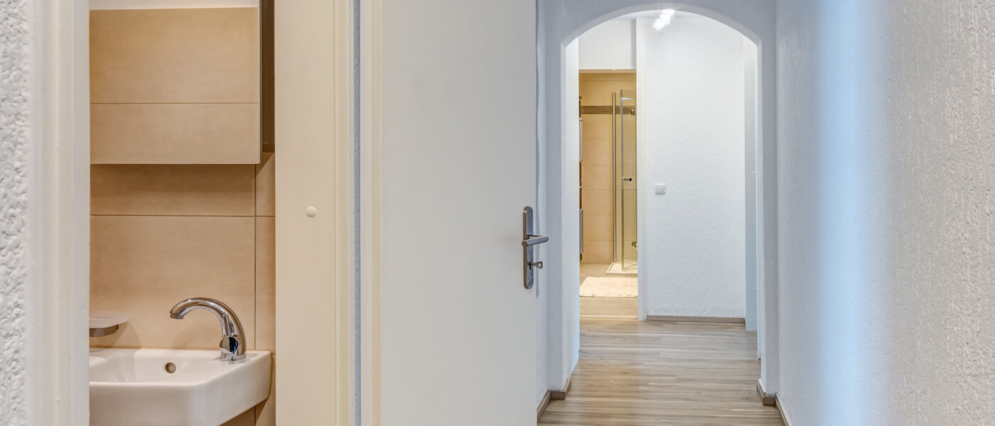 マンション Unterschleißheim 04 玄関入り口 14802