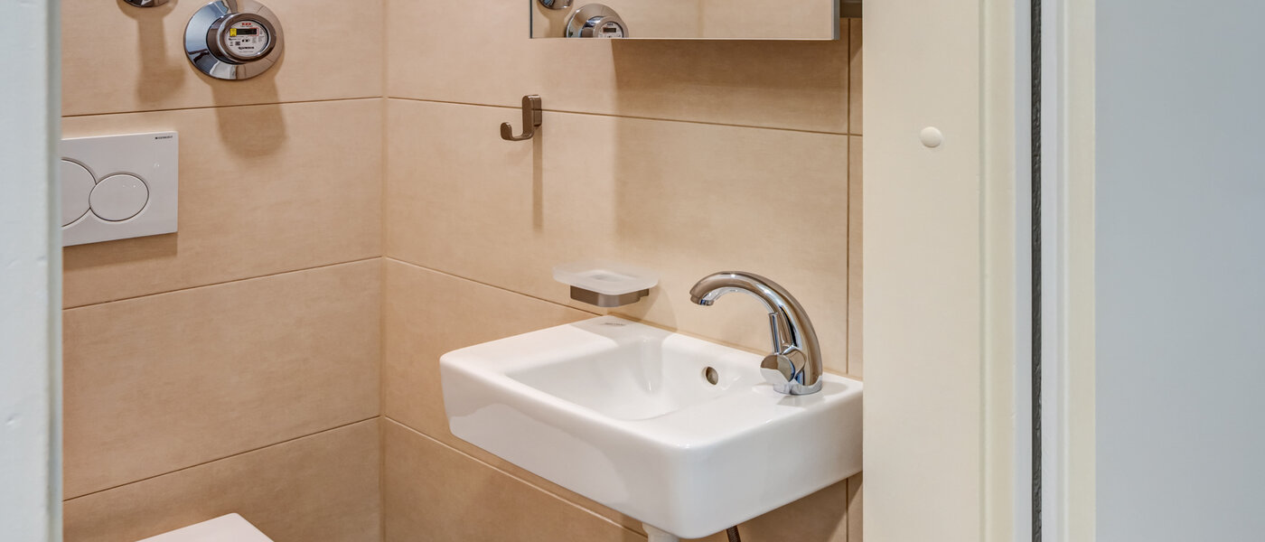 マンション Unterschleißheim 01 ゲスト用 WC 14802