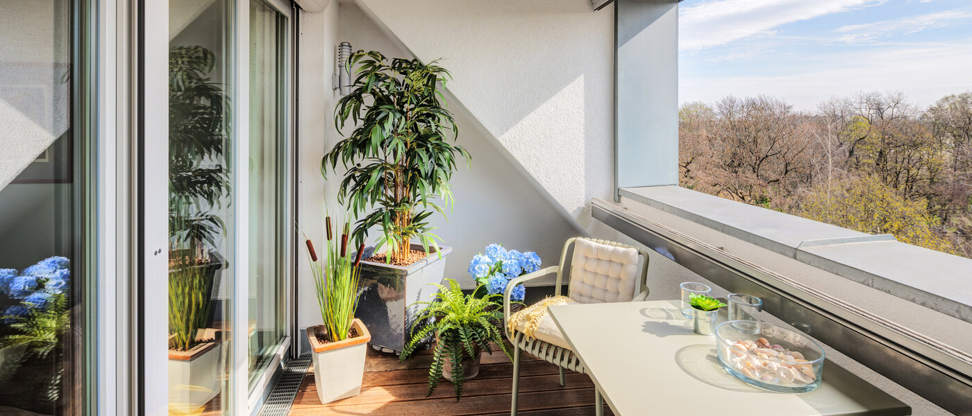 アティック・フラット（屋根裏） München Ludwigsvorstadt 02 1.ロッジア 14803