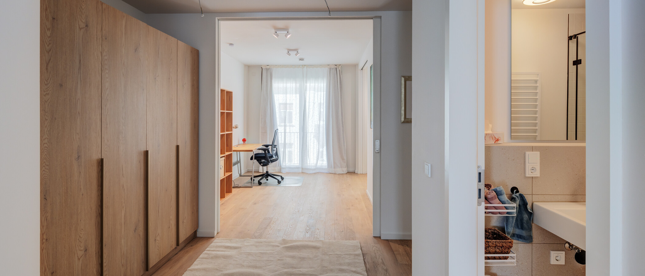 マンション München Neuhausen 03 玄関入り口 14804