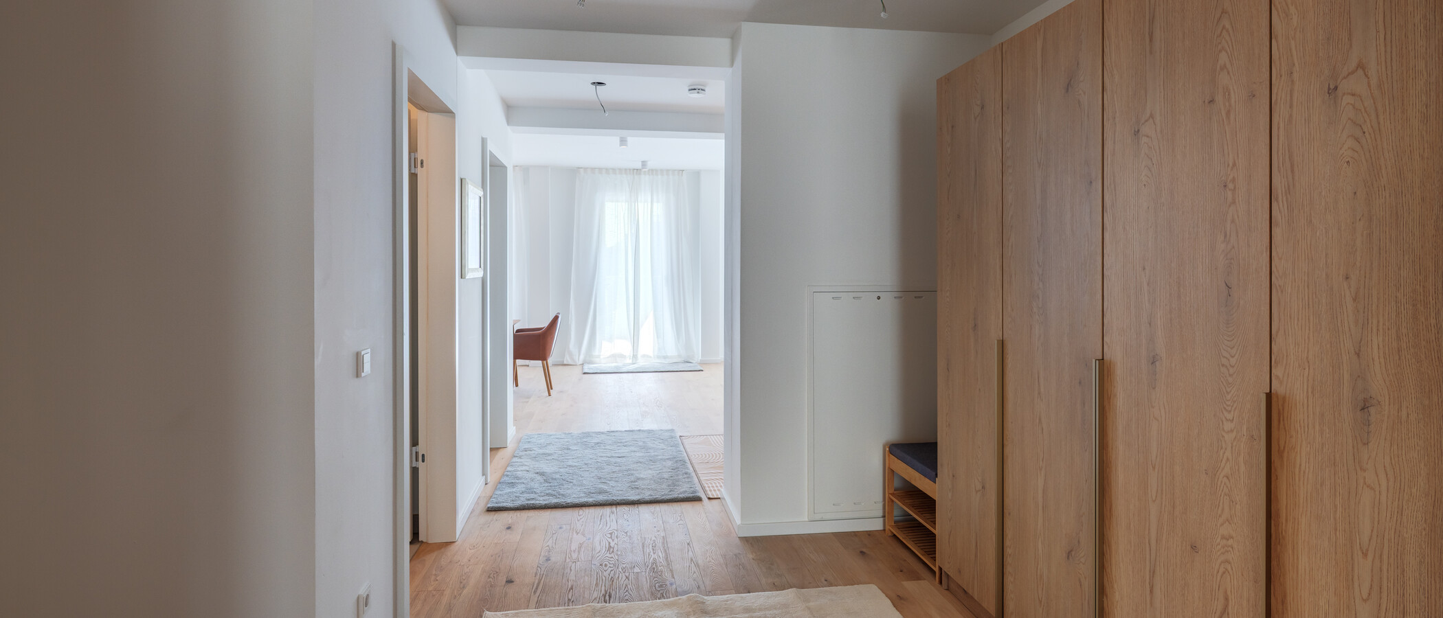 マンション München Neuhausen 04 玄関入り口 14804