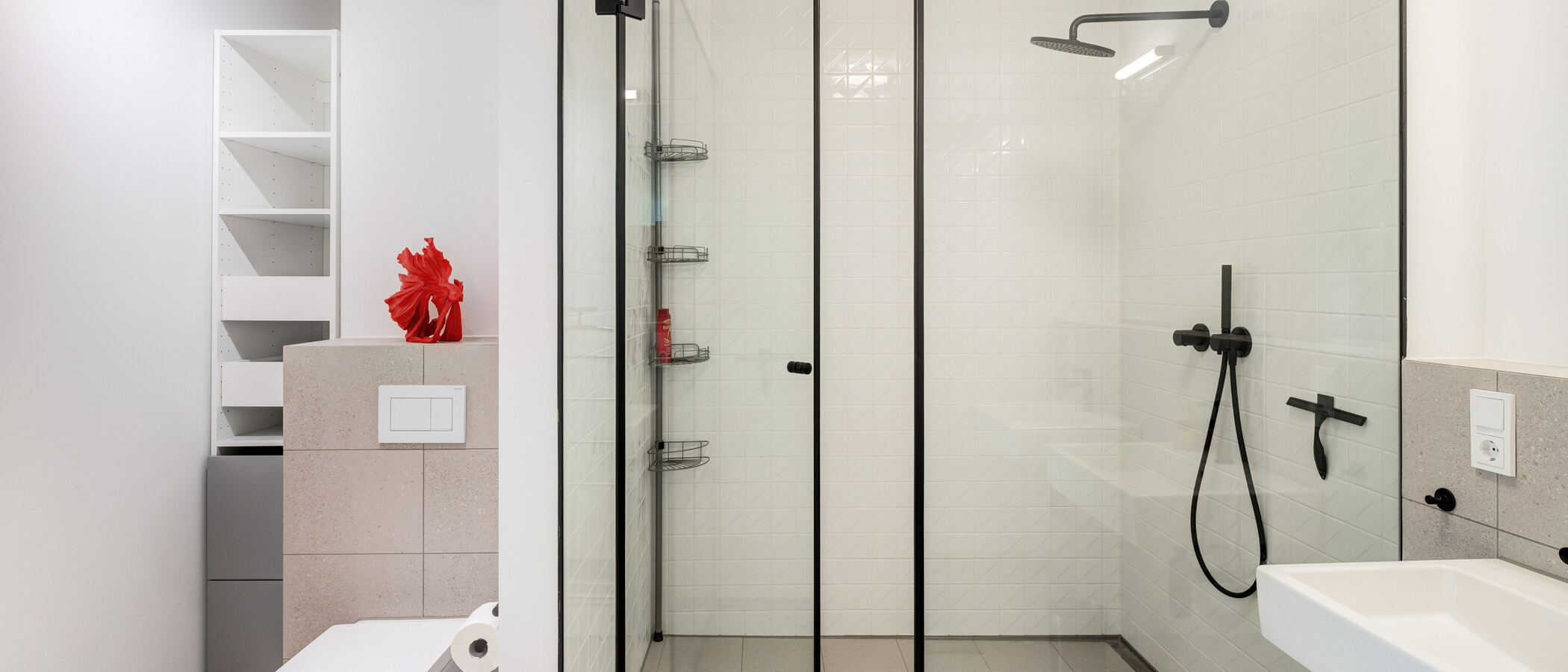 マンション München Neuhausen 02 1つめの浴室 14804