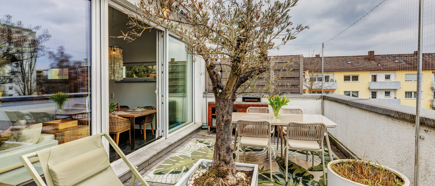 メゾネット・マンション（複数階にわたるマンション） Germering 01 ルーフテラス 14809