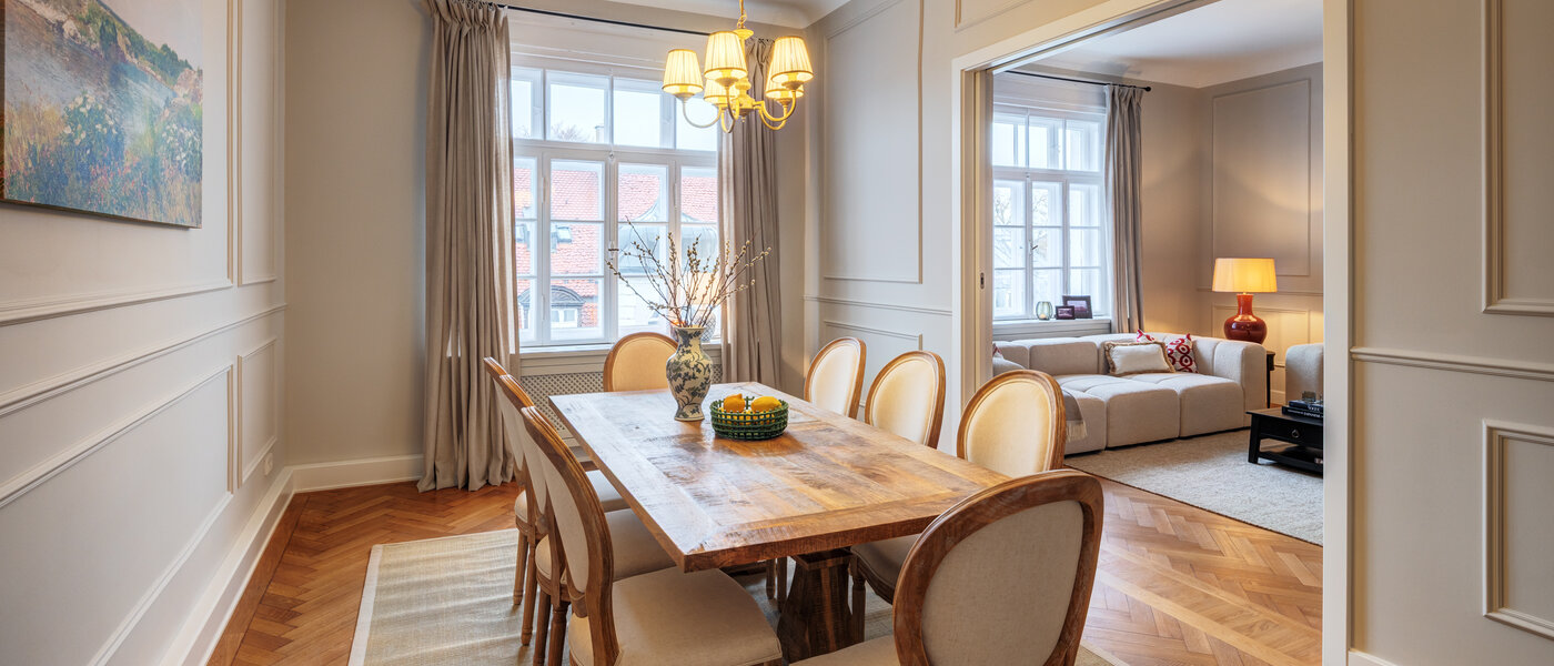 マンション München Altbogenhausen 03 ダイニングルーム 14814