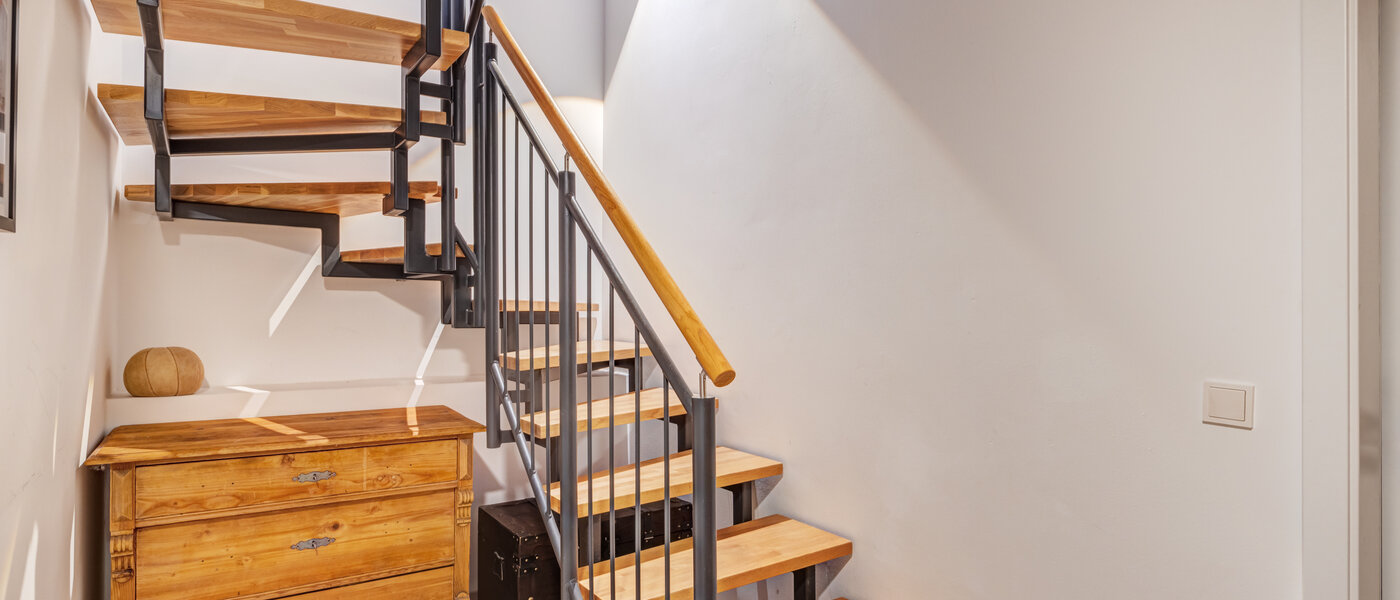 テラスハウス München Harlaching 05 玄関入り口 14816