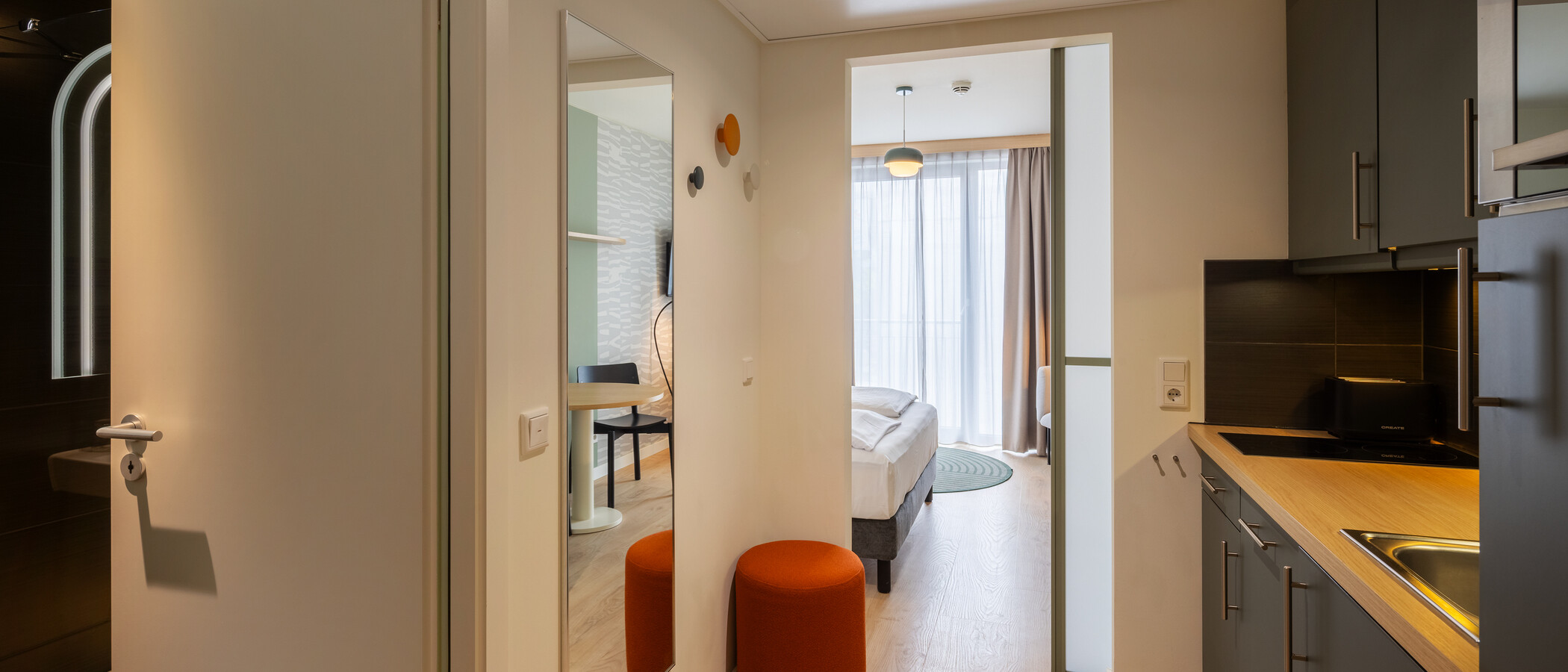 マンション München Schwanthalerhöhe 01 玄関入り口 14824