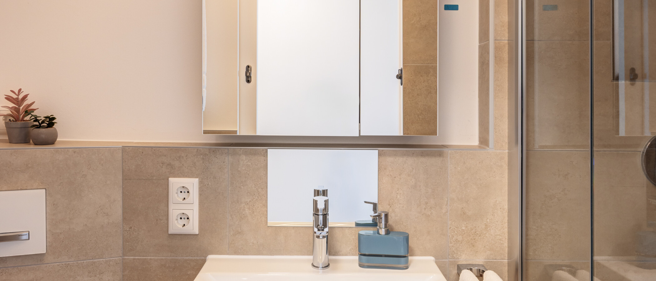 メゾネット・マンション（複数階にわたるマンション） München Waldtrudering 02 ２つめの浴室 14825