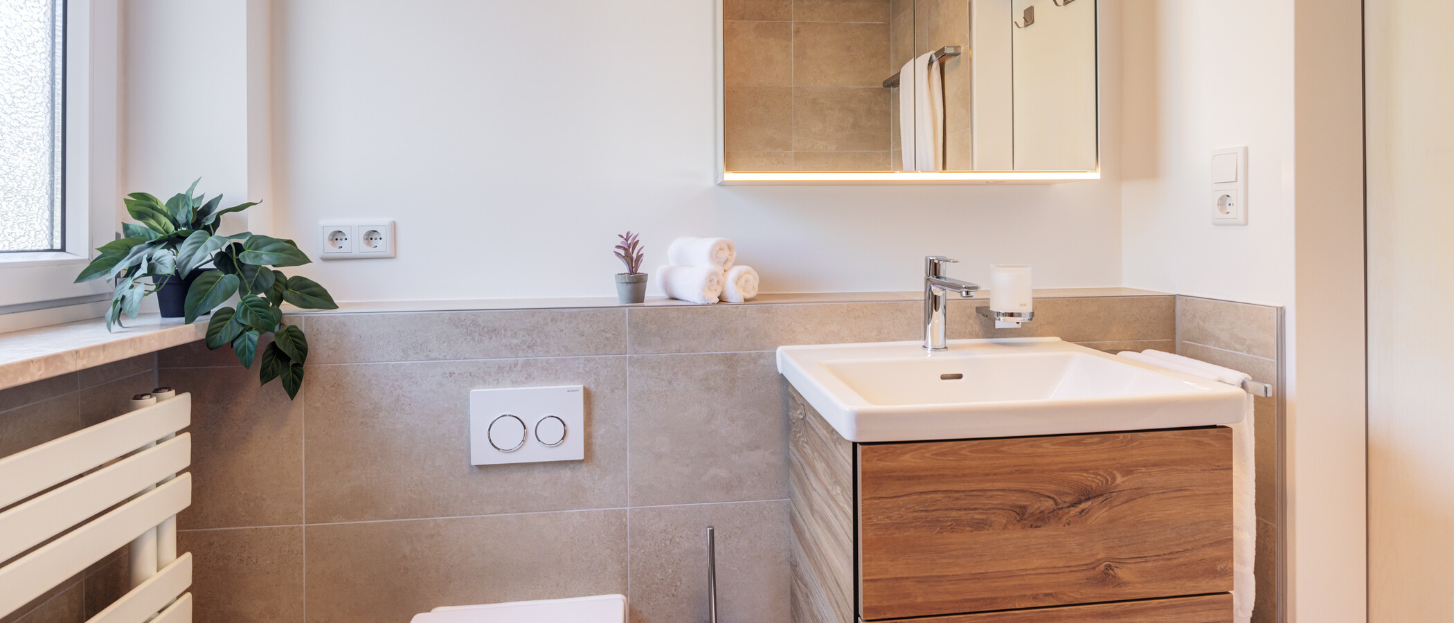 メゾネット・マンション（複数階にわたるマンション） München Waldtrudering 02 1つめの浴室 14825