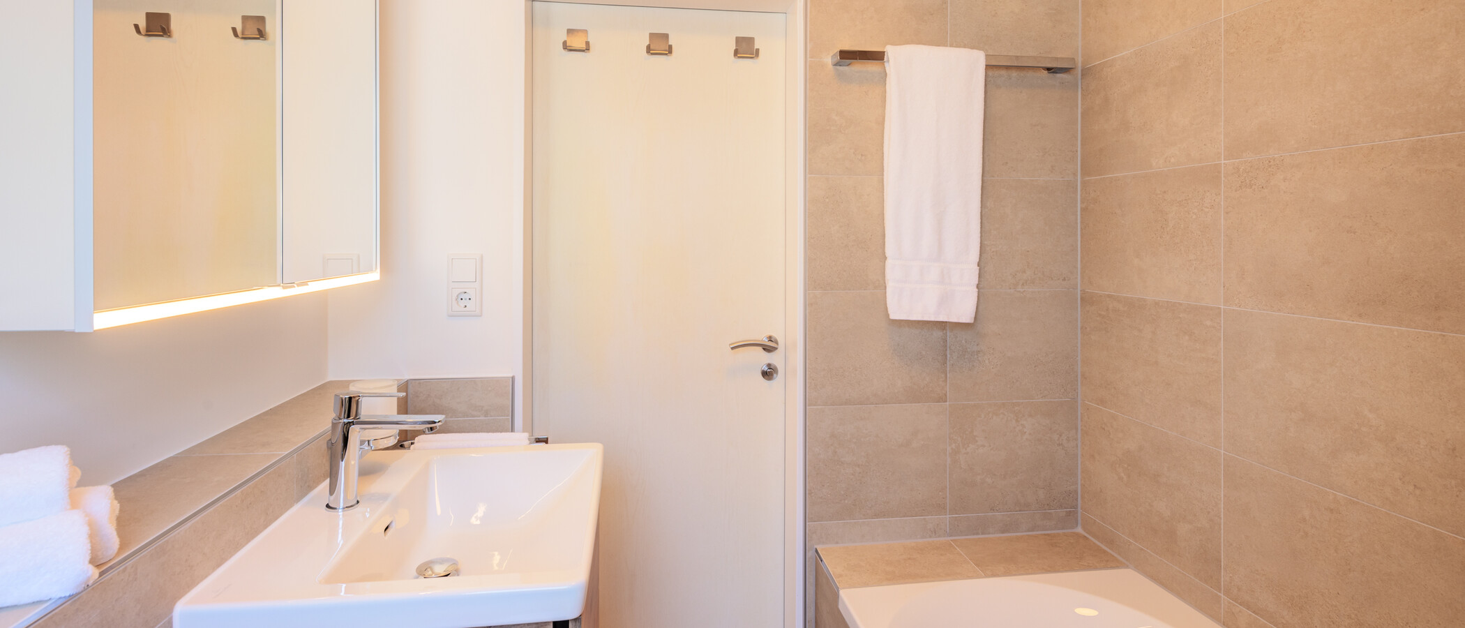 メゾネット・マンション（複数階にわたるマンション） München Waldtrudering 03 1つめの浴室 14825