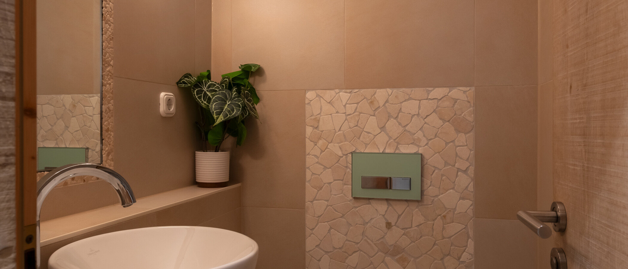 一戸建て München Obersendling 01 ゲスト用 WC 14826