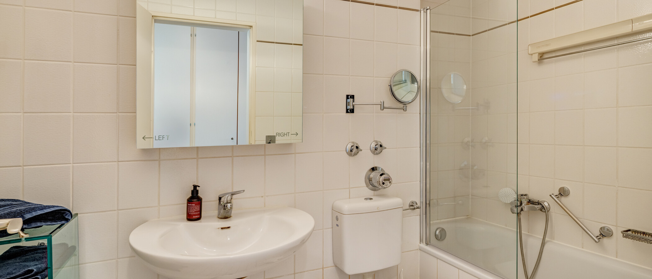 マンション München Mittersendling 01 1つめの浴室 14827