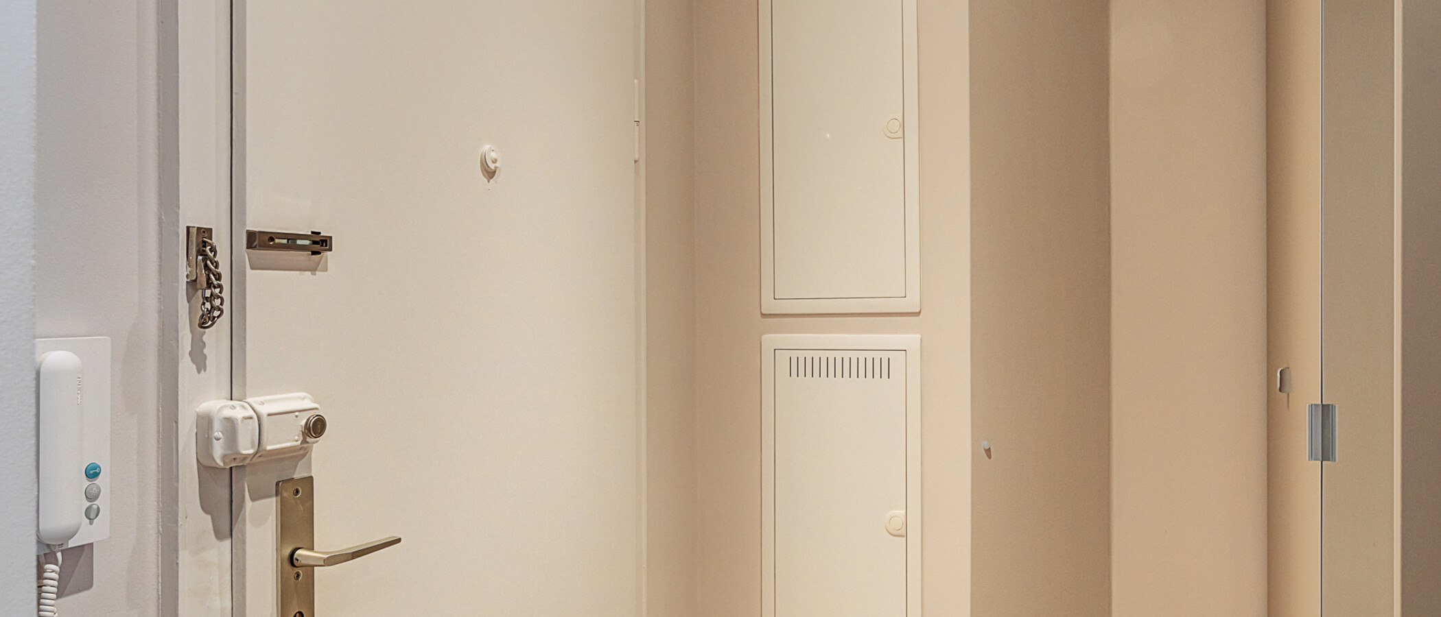 マンション München Glockenbachviertel 01 玄関入り口 14828