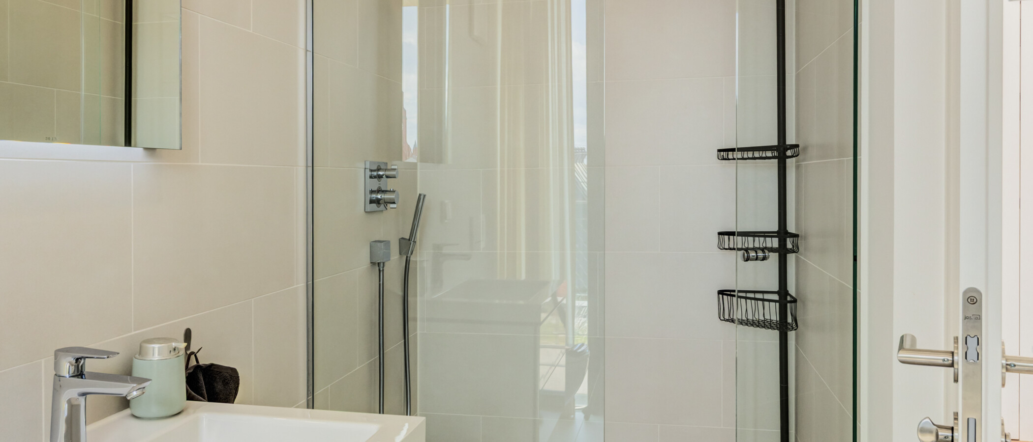 ペントハウス住宅 München Haidhausen 01 ２つめの浴室 14832