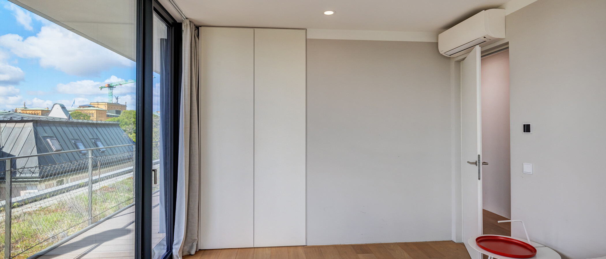 ペントハウス住宅 München Haidhausen 03 2.　寝室 14832