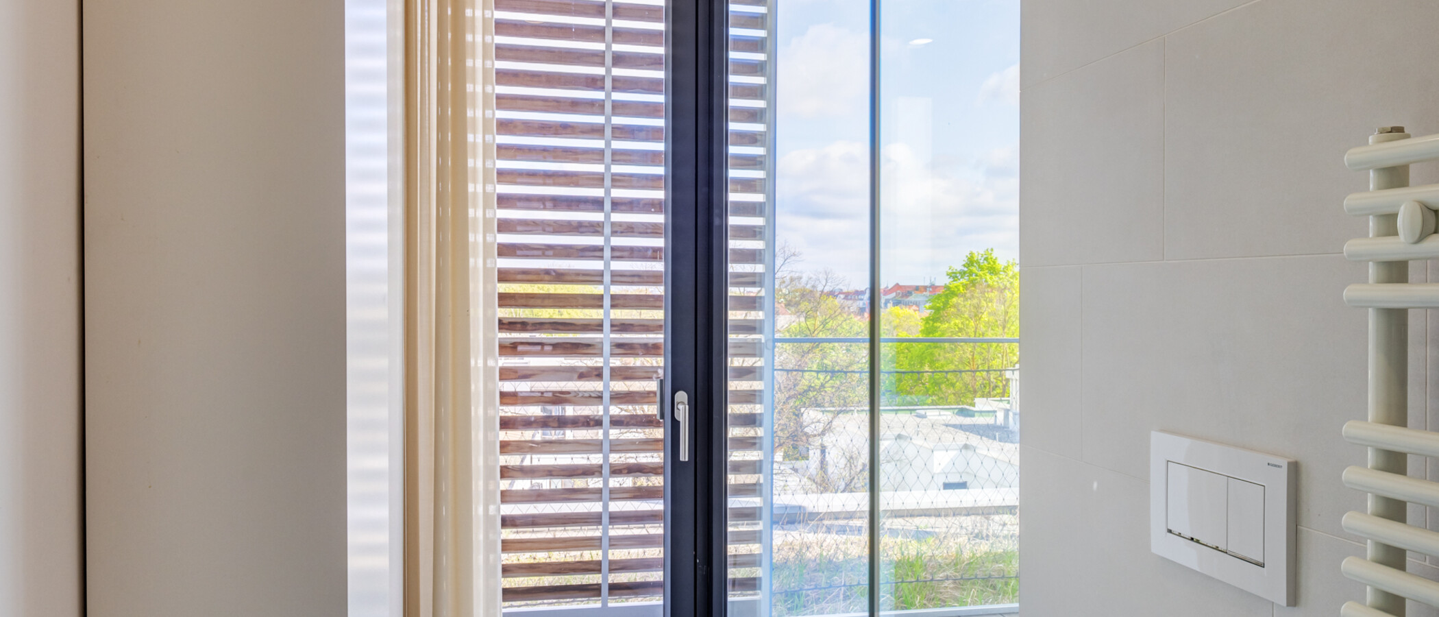 ペントハウス住宅 München Haidhausen 06 1つめの浴室 14832