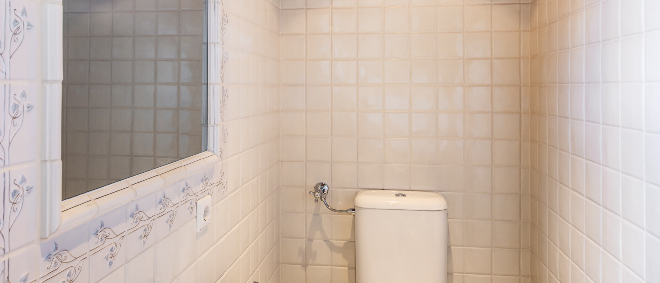 マンション Tegernsee 01 ゲスト用 WC 14851