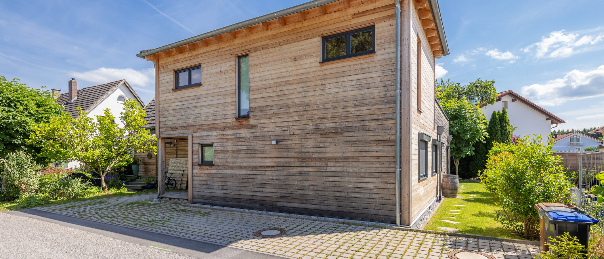 セミ・デタッチド・ハウス（一戸建てを二つに分けた家屋） Feldafing 01 周辺環境 14879