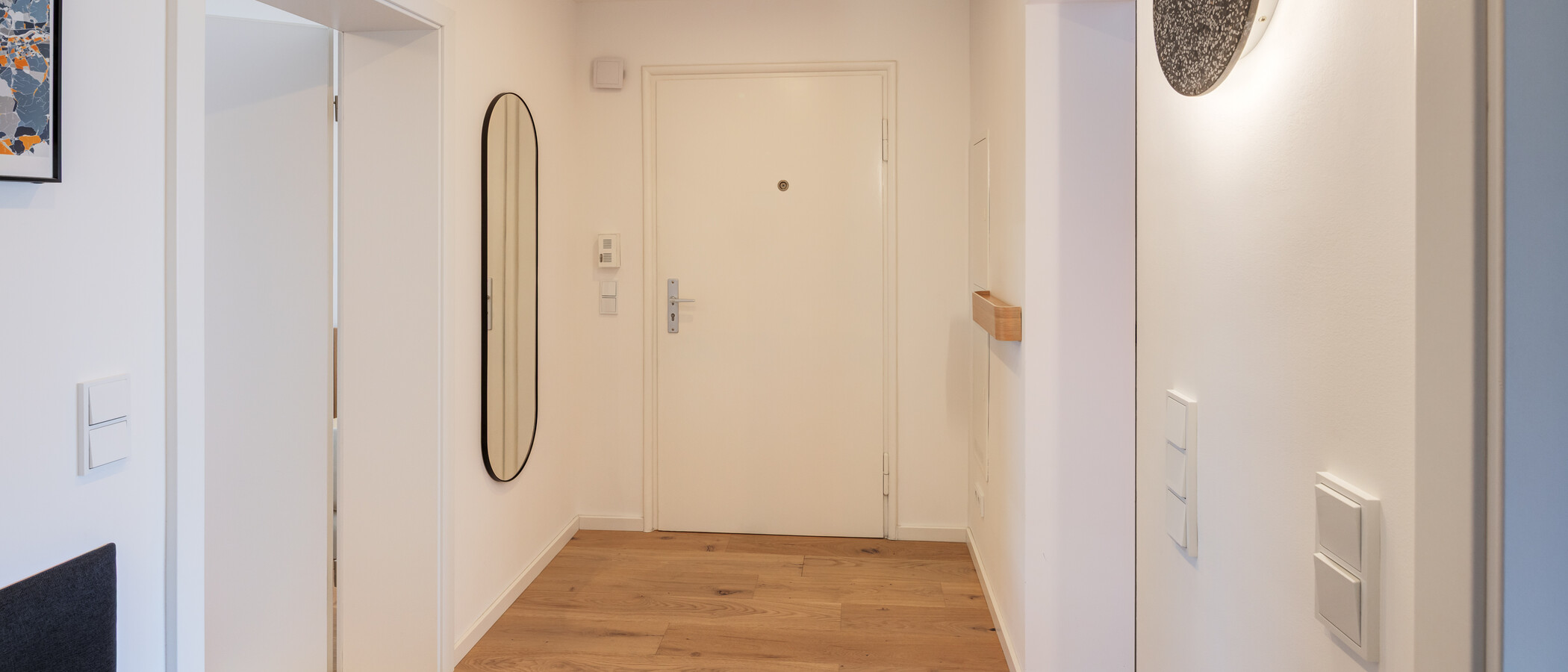マンション München Schwabing-West (rund um den Hohenzollernplatz) 01 玄関入り口 14895