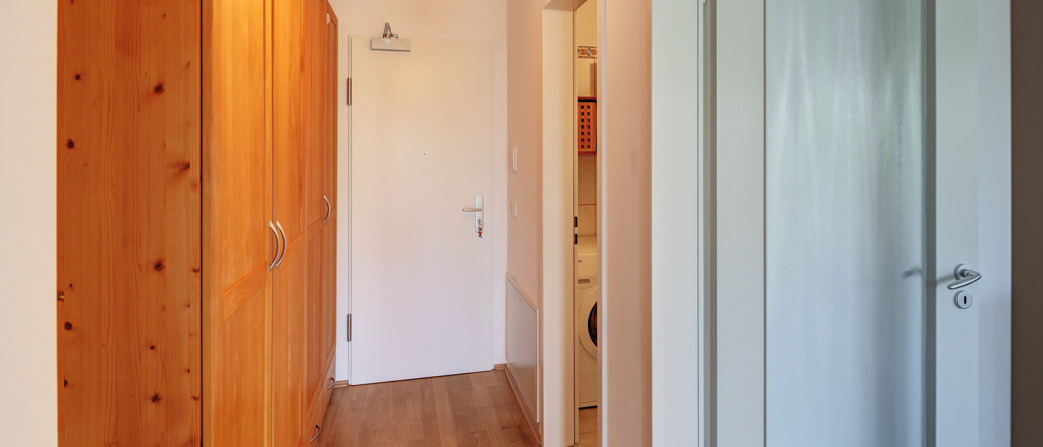 マンション München Schwabing-West 01 玄関入り口 14901