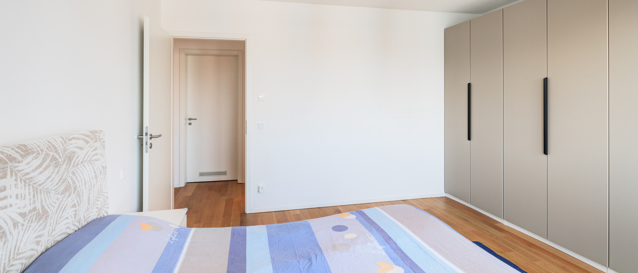 マンション München Neuperlach 03 寝室 14902